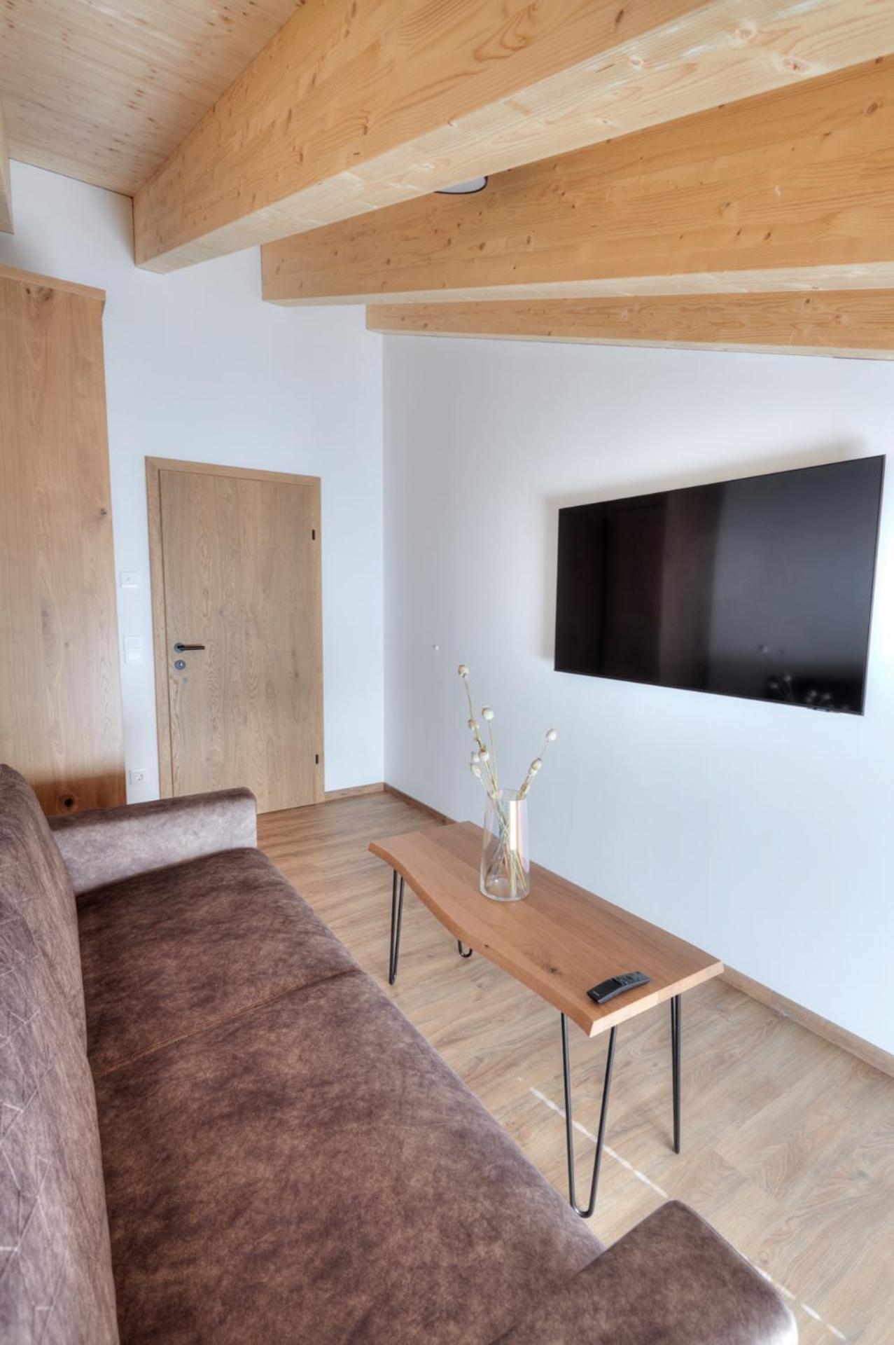 Alpenstolz Damuels Haus 4 - Stilvoll Urlauben In Den Bergen Apartment Exterior foto