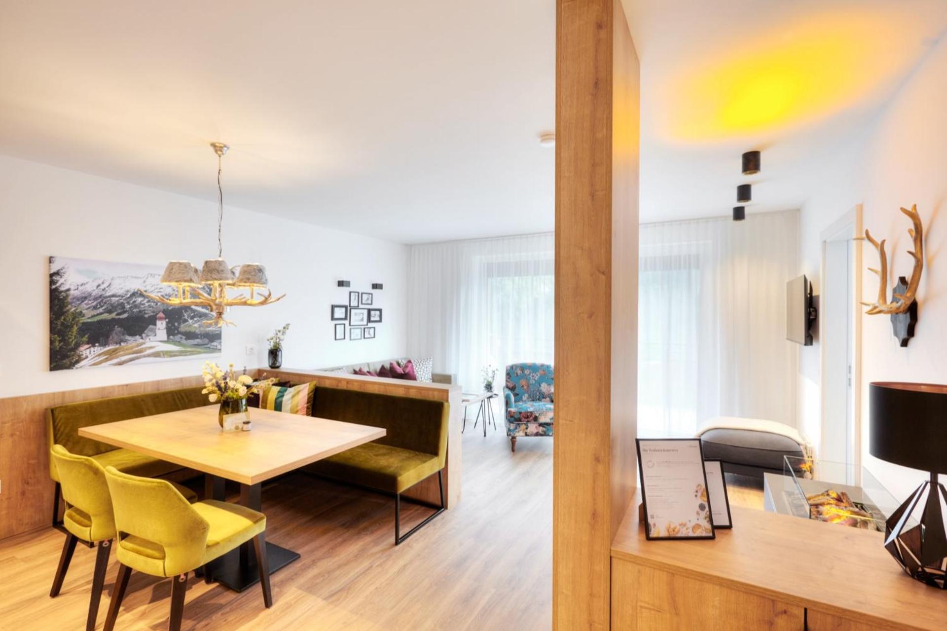 Alpenstolz Damuels Haus 4 - Stilvoll Urlauben In Den Bergen Apartment Exterior foto