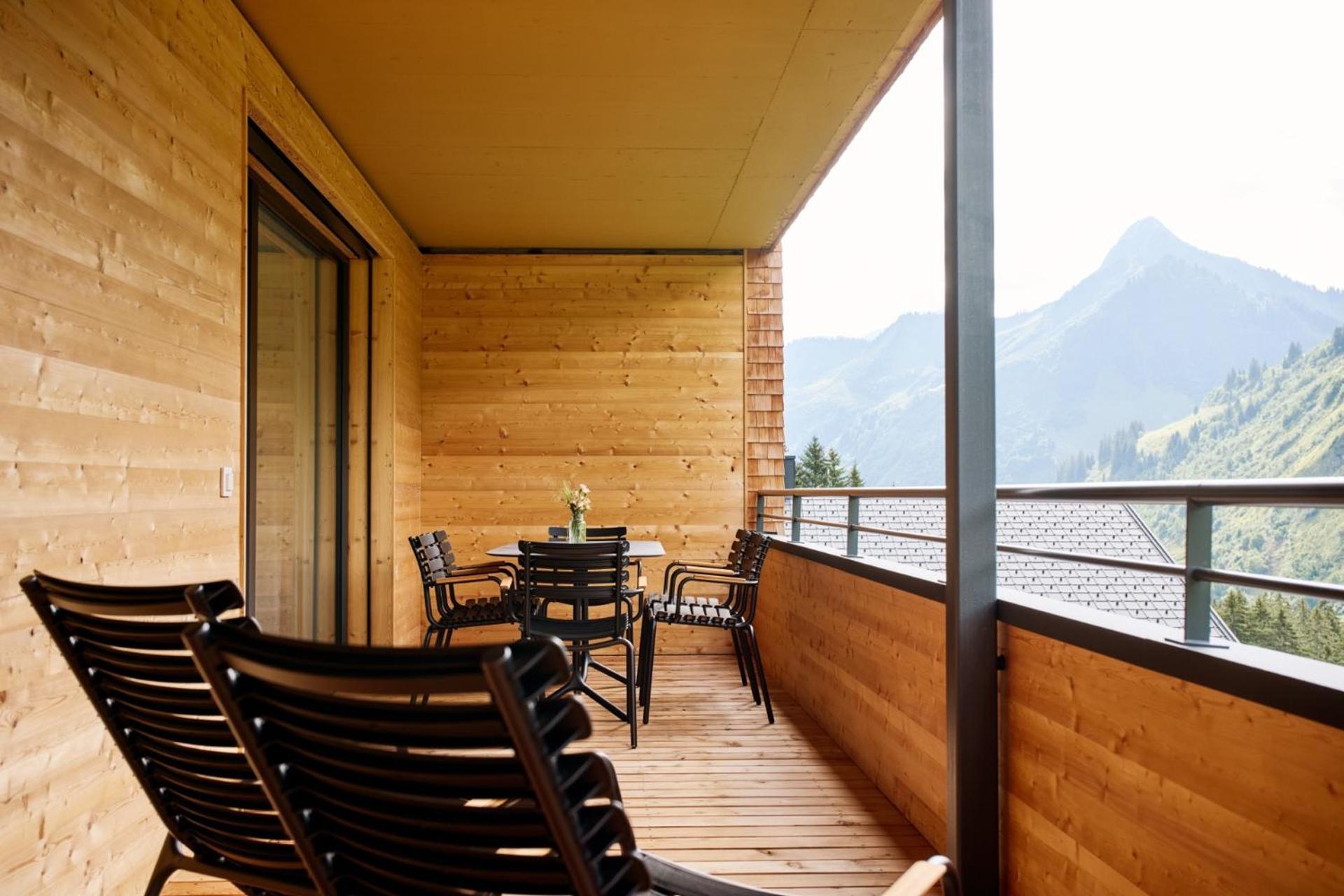 Alpenstolz Damuels Haus 4 - Stilvoll Urlauben In Den Bergen Apartment Exterior foto