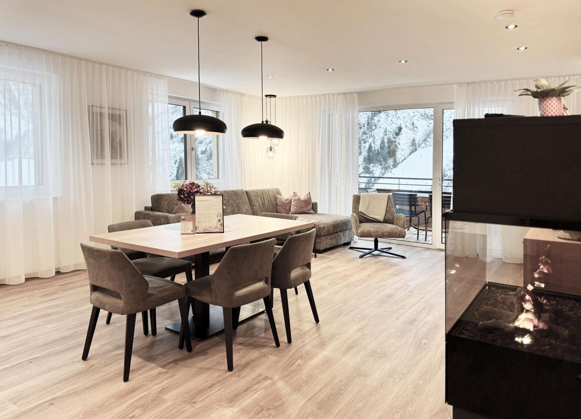 Alpenstolz Damuels Haus 4 - Stilvoll Urlauben In Den Bergen Apartment Exterior foto